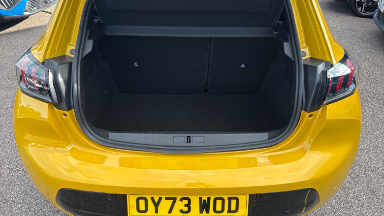 Peugeot 208 1.2 PureTech 100 Allure Premium + 5dr Petrol Hatchback